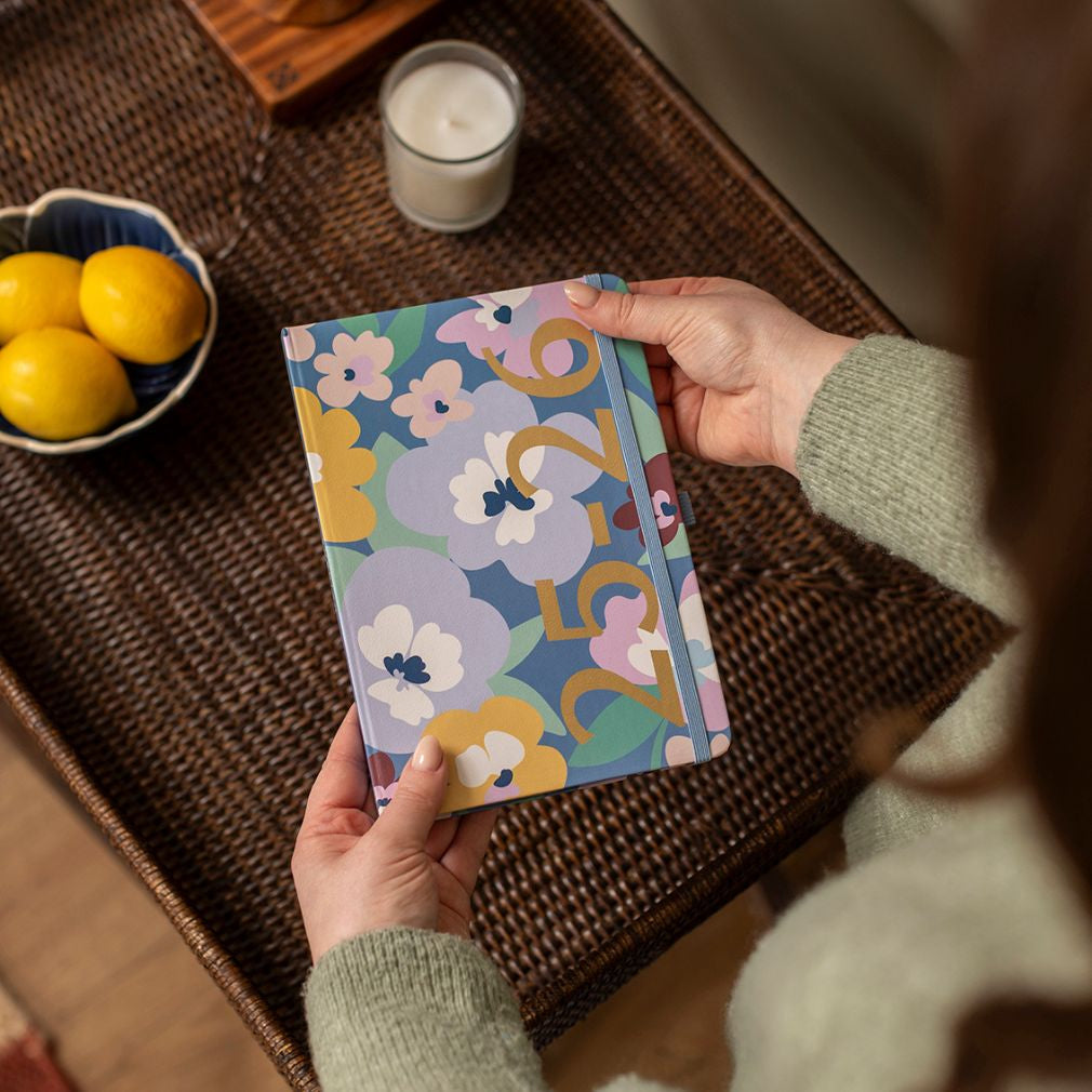 Busy B 2025-2026 Mid-Year Diaries - A5 To Do Diary - Floral