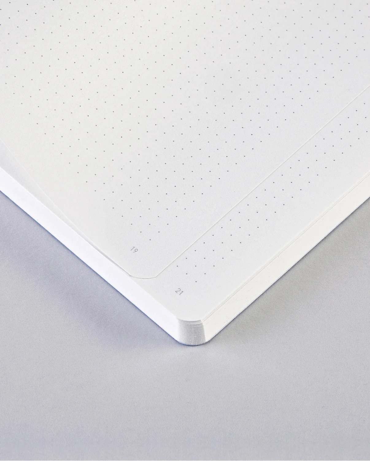 Nuuna Notebook M - Flow Wild Raindrops