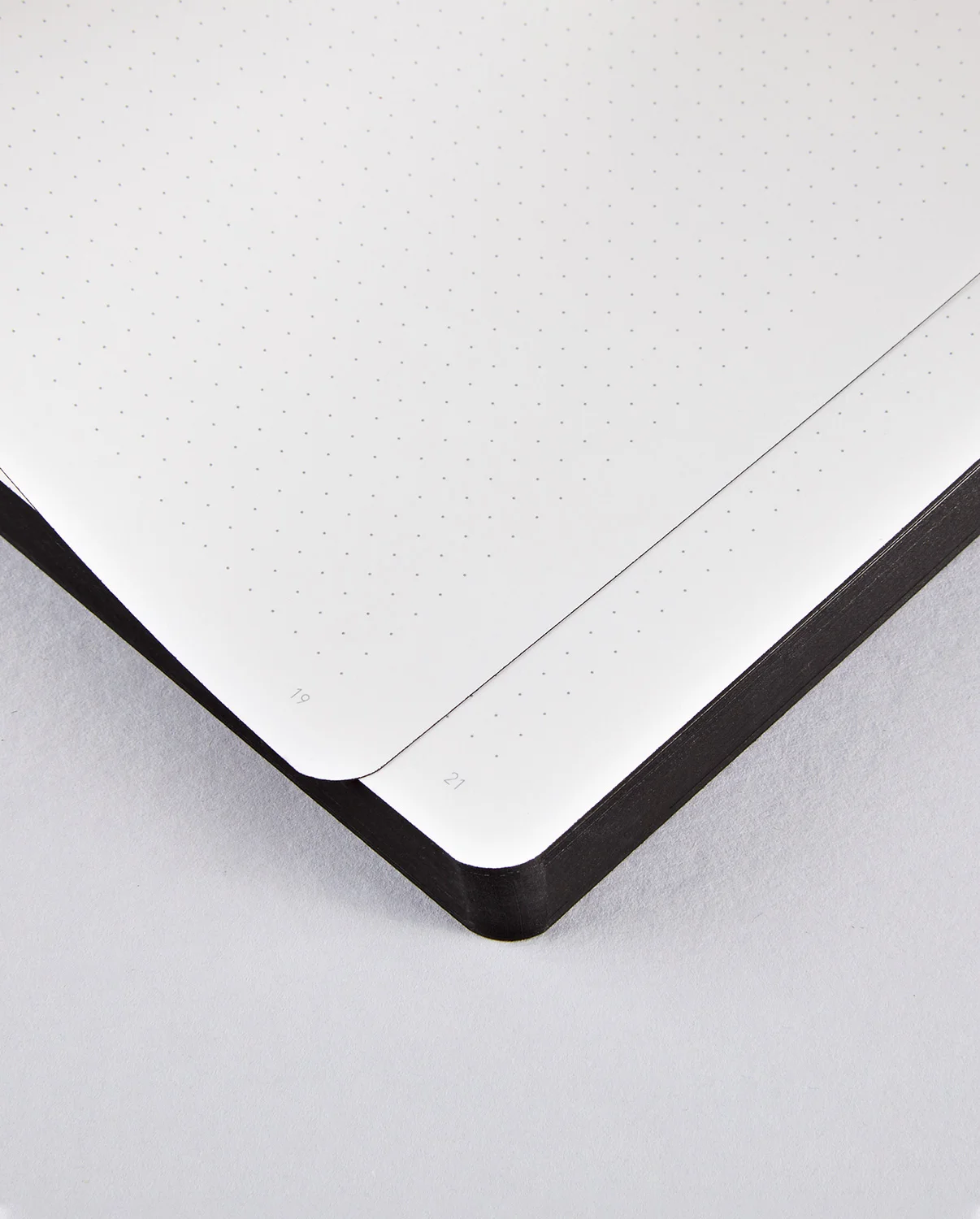 Nuuna Notebook L - Rebel with a Cause
