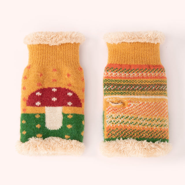Powder Gloves - Wrist Warmers Toadstool