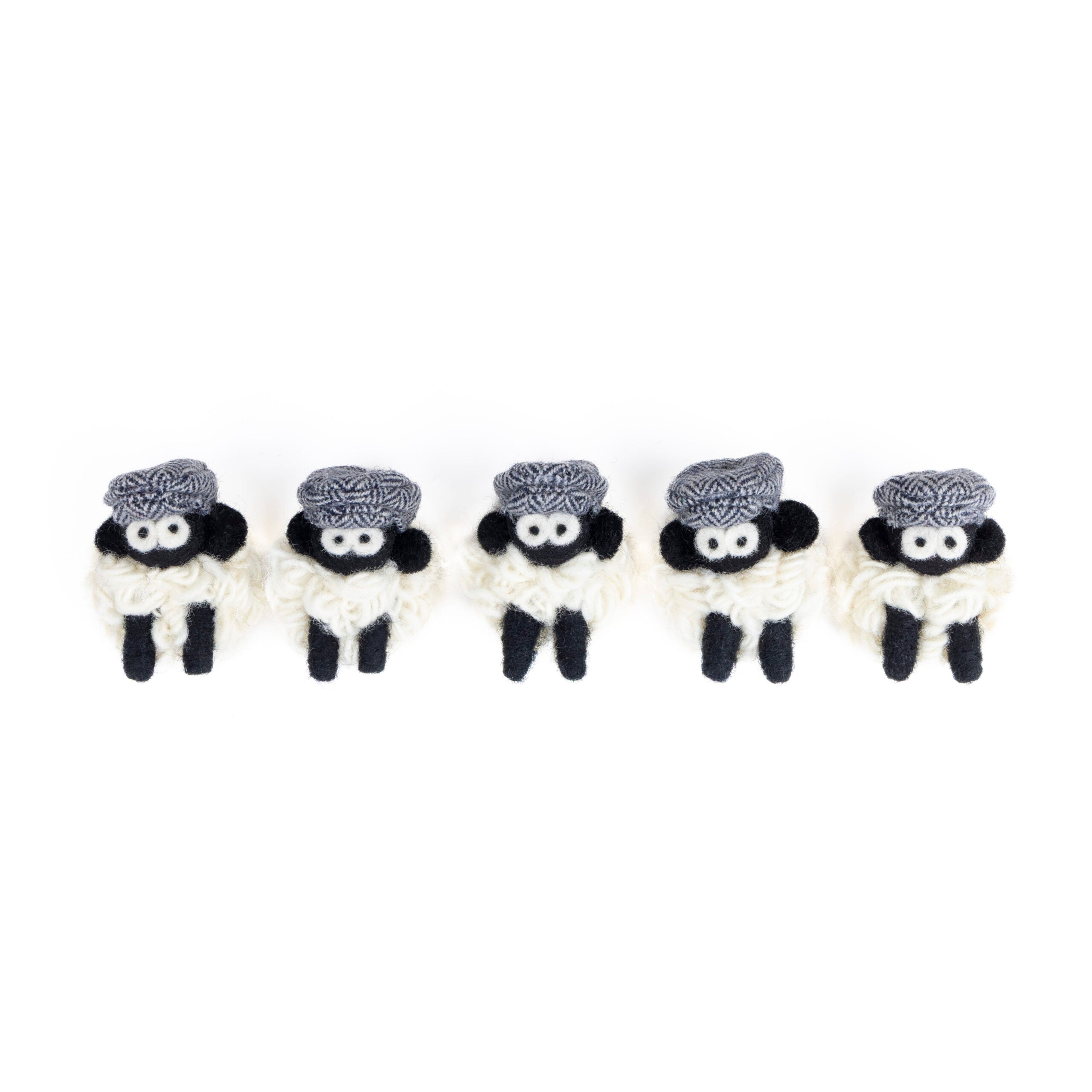 Erin Knitwear Magnet - Knitted Wool Sheep with Blue Tweed Flatcap