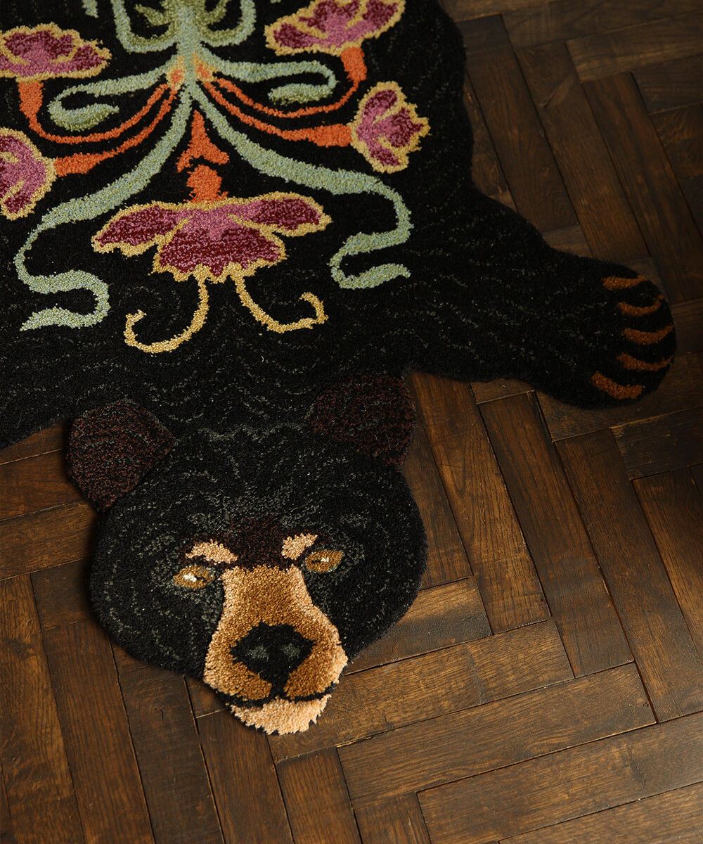 Doing Goods Rug - Blooming Black Bear