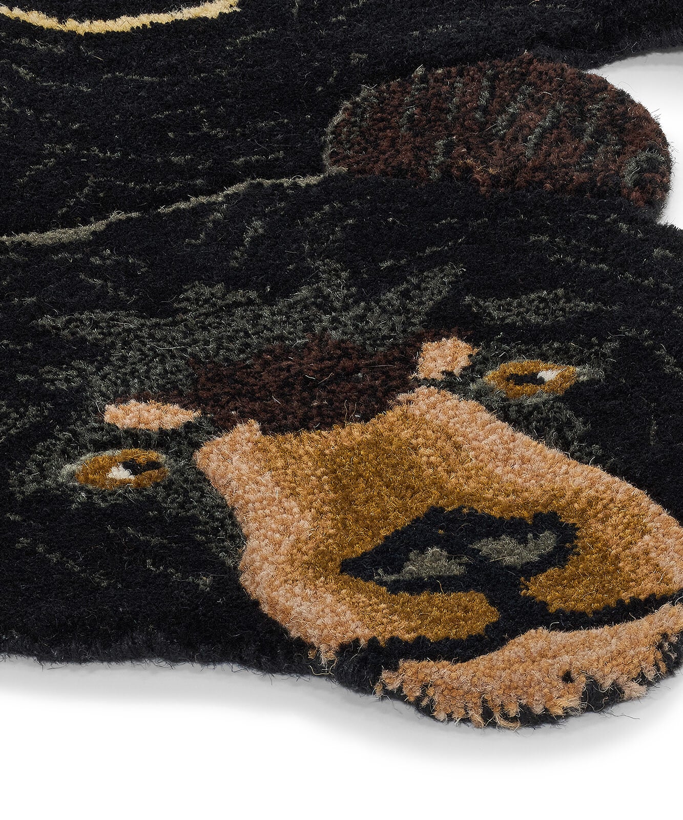 Doing Goods Rug - Blooming Black Bear