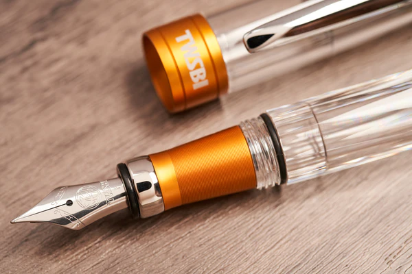 TWSBI - Diamond 580 AL R Sunset Yellow Fountain Pen