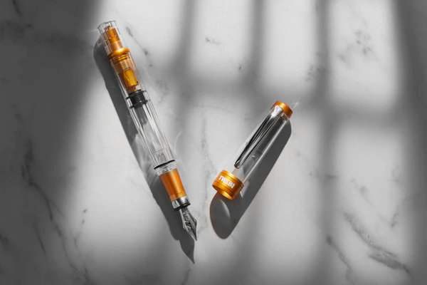 TWSBI - Diamond 580 AL R Sunset Yellow Fountain Pen