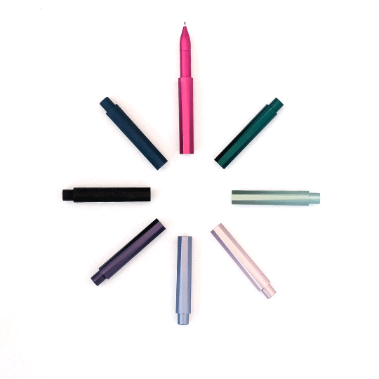 Tom's Studio Pen - The Wren