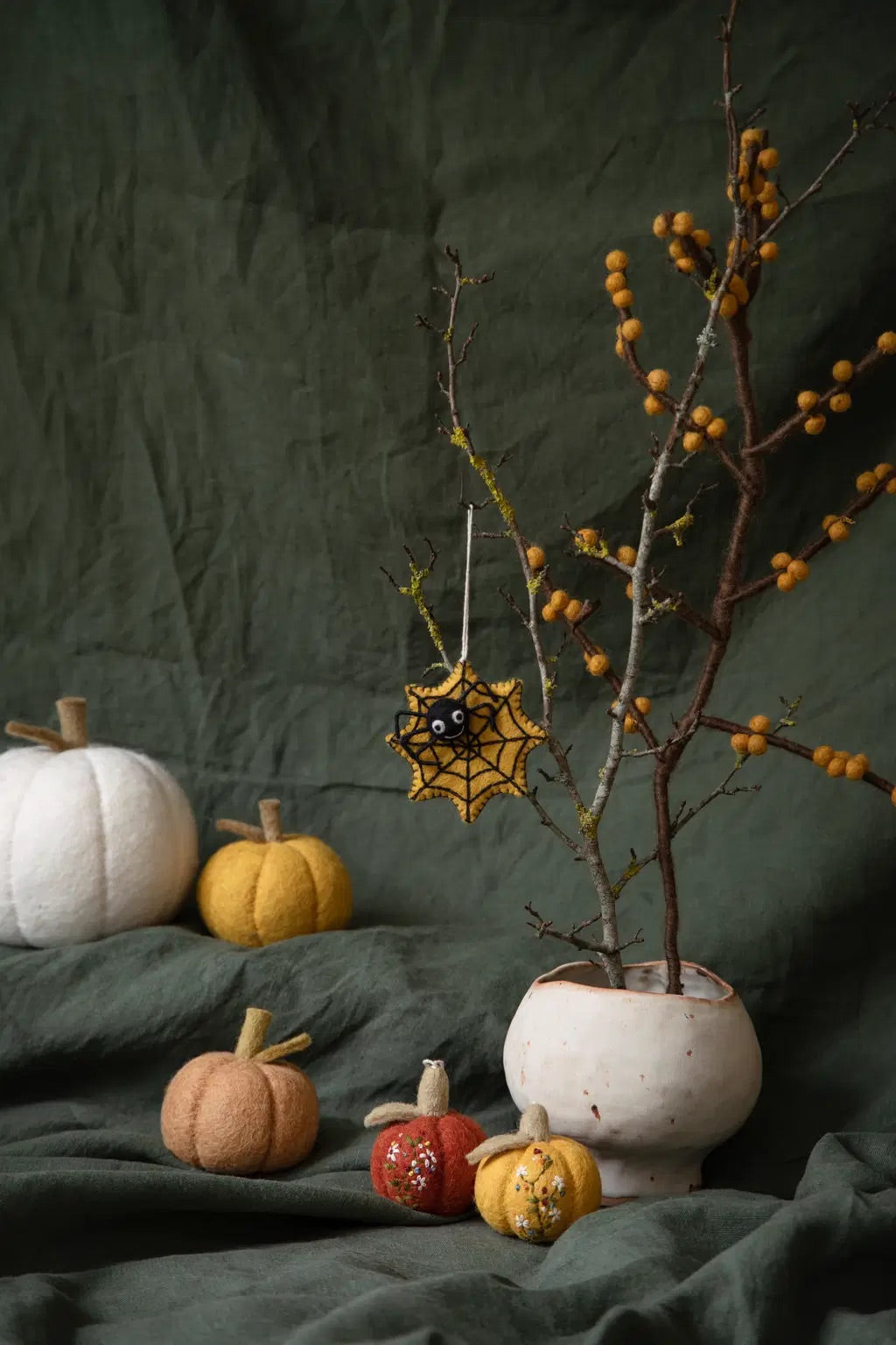 Gry & Sif Halloween - Felt Embroidered Pumpkin