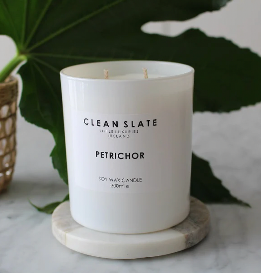Clean Slate Candle - Petrichor ā Teak + Tonka