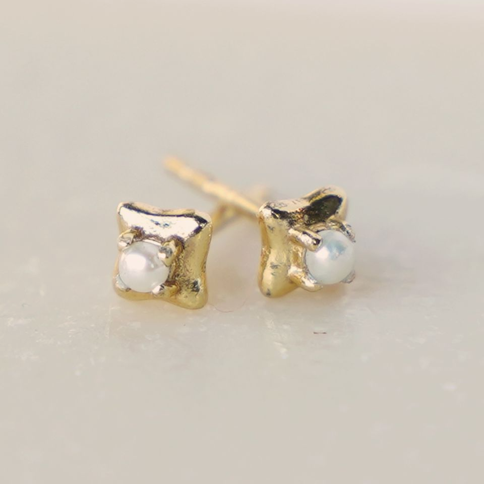 Muja Juma Earrings - Star Quatro Studs