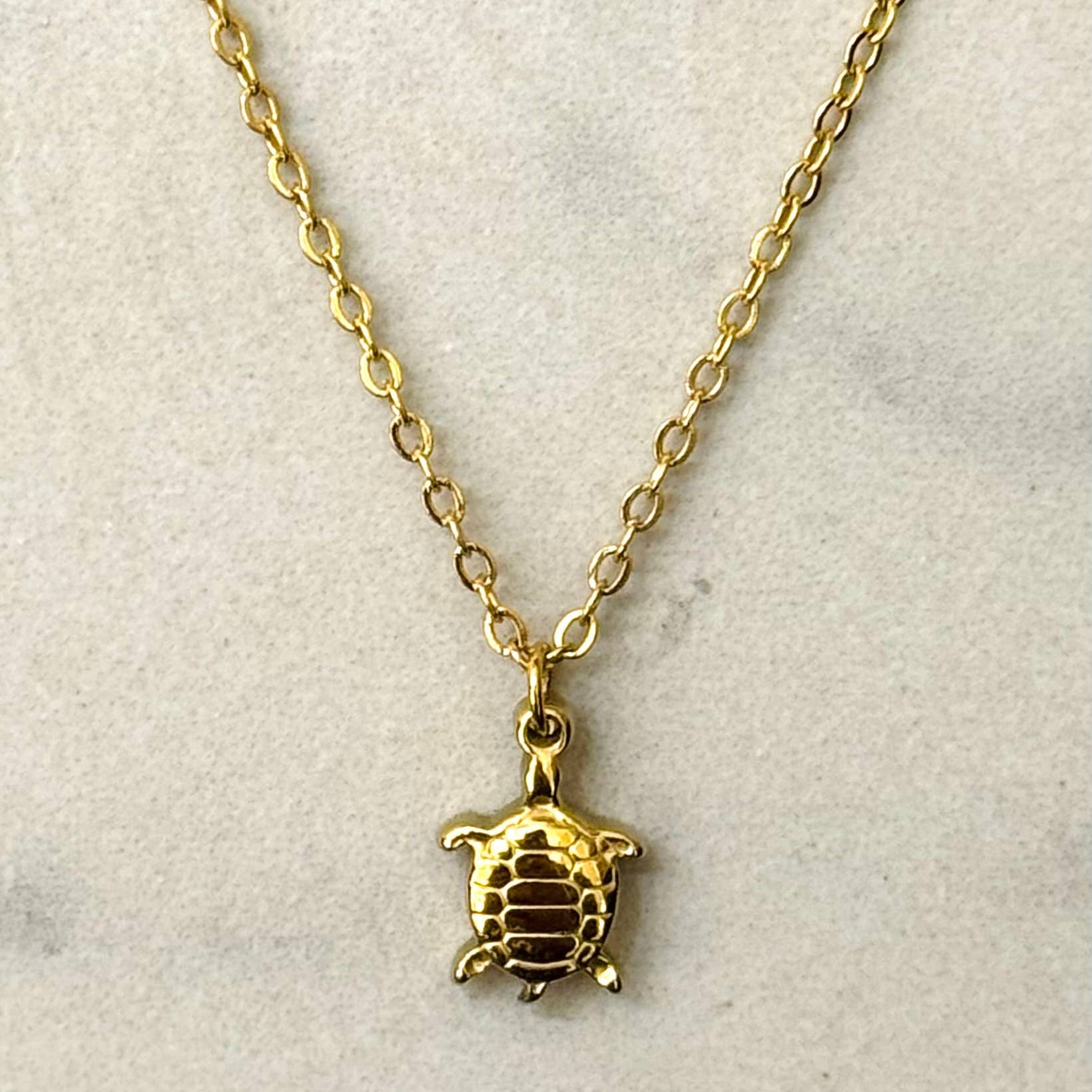 Cassette Barcelona Necklace - Turtle
