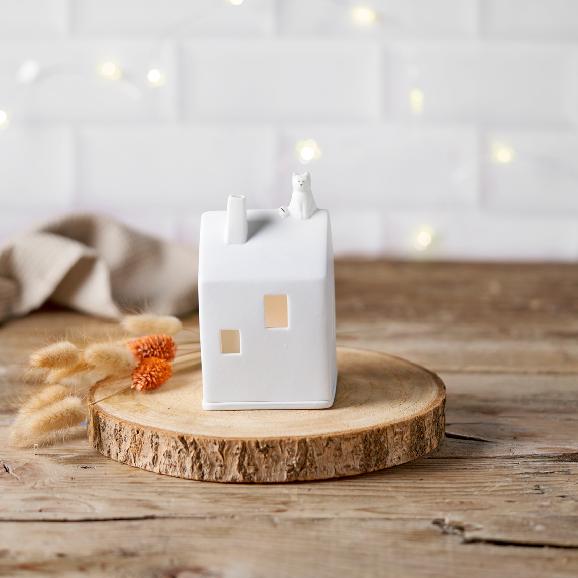 Rader Tealight House - Cat House