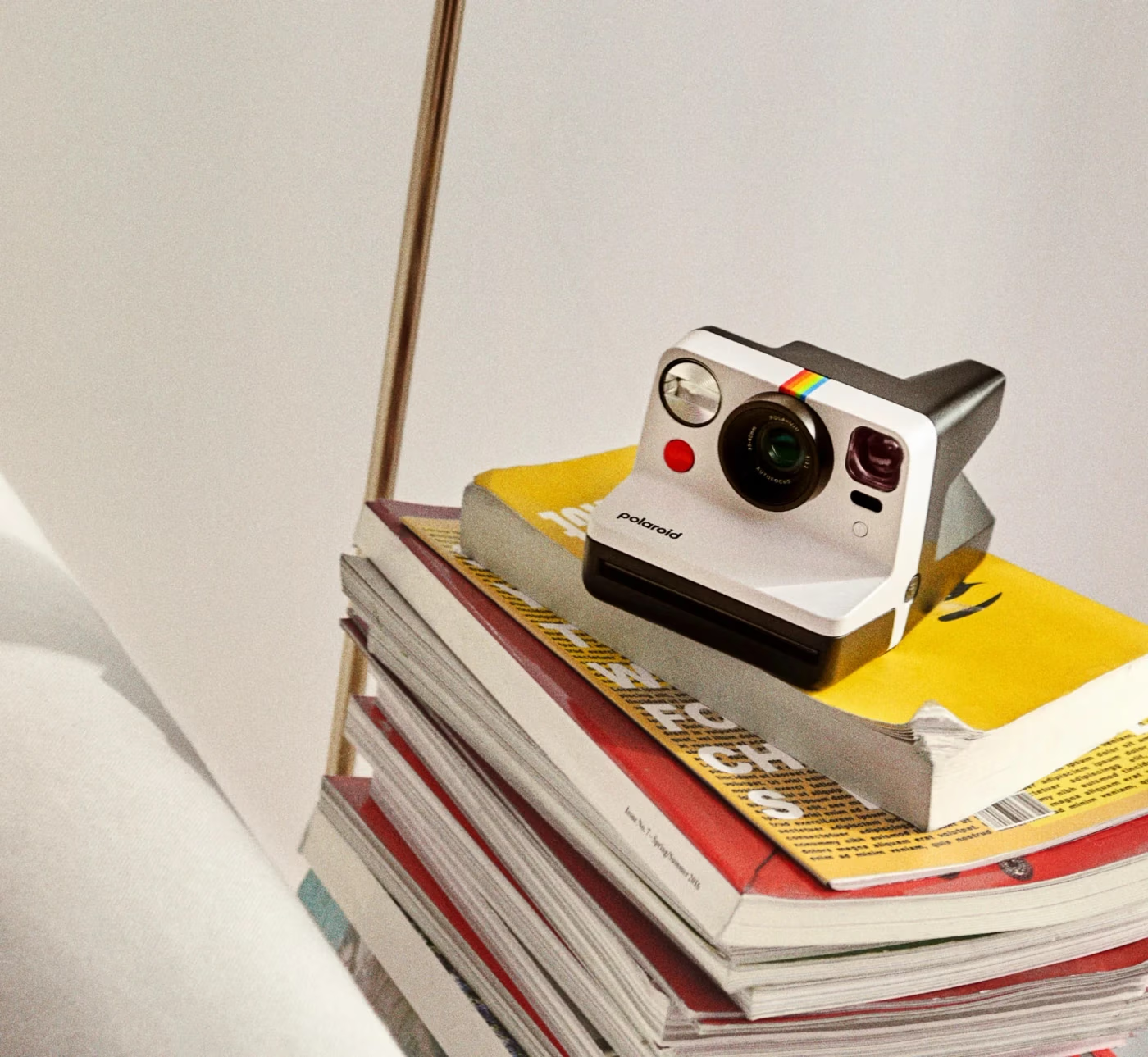 Polaroid Now Everything Box - Gen 2 Black & White Camera