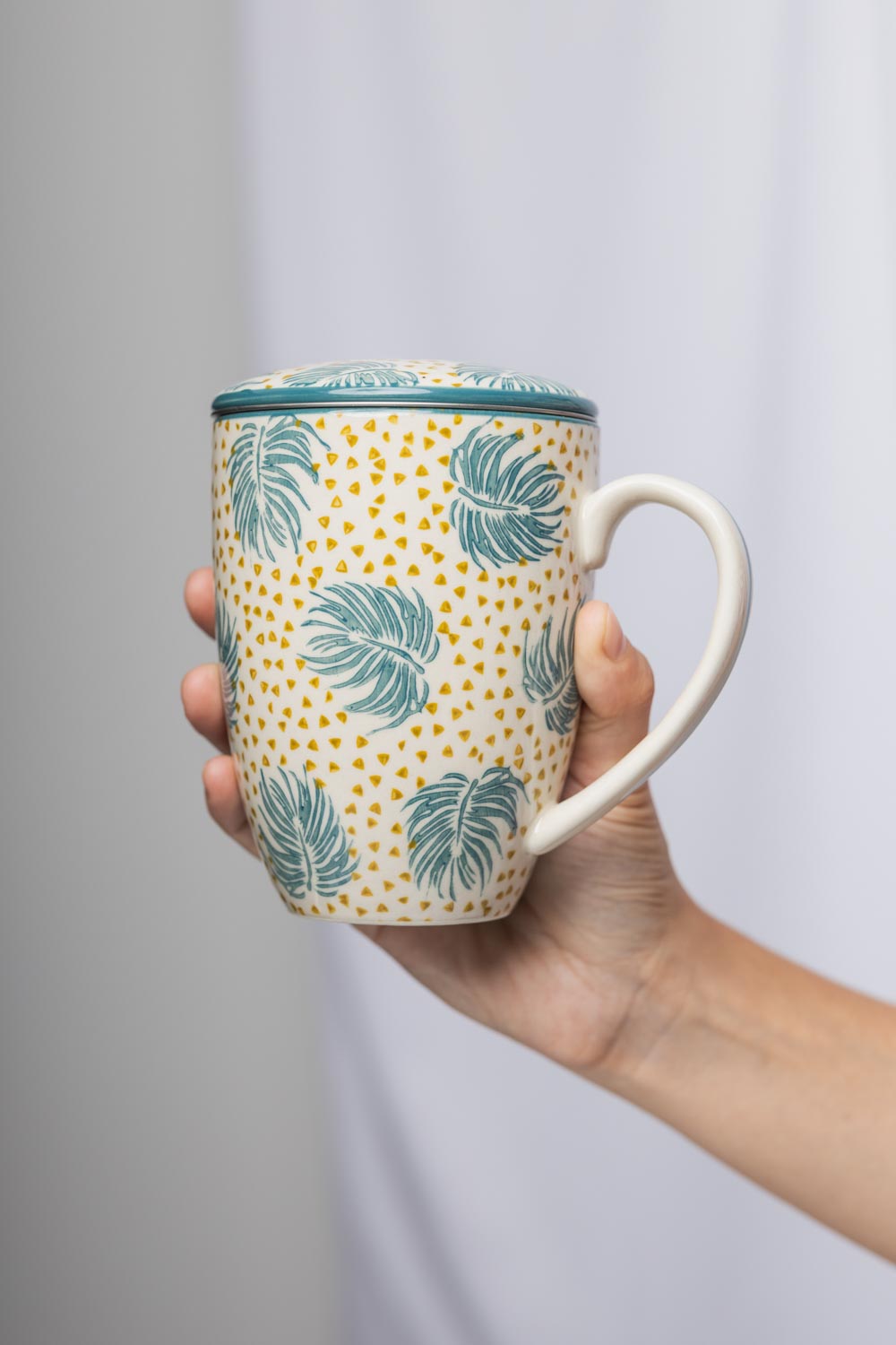 Tranquillo Homeware - Mug with Tea Strainer