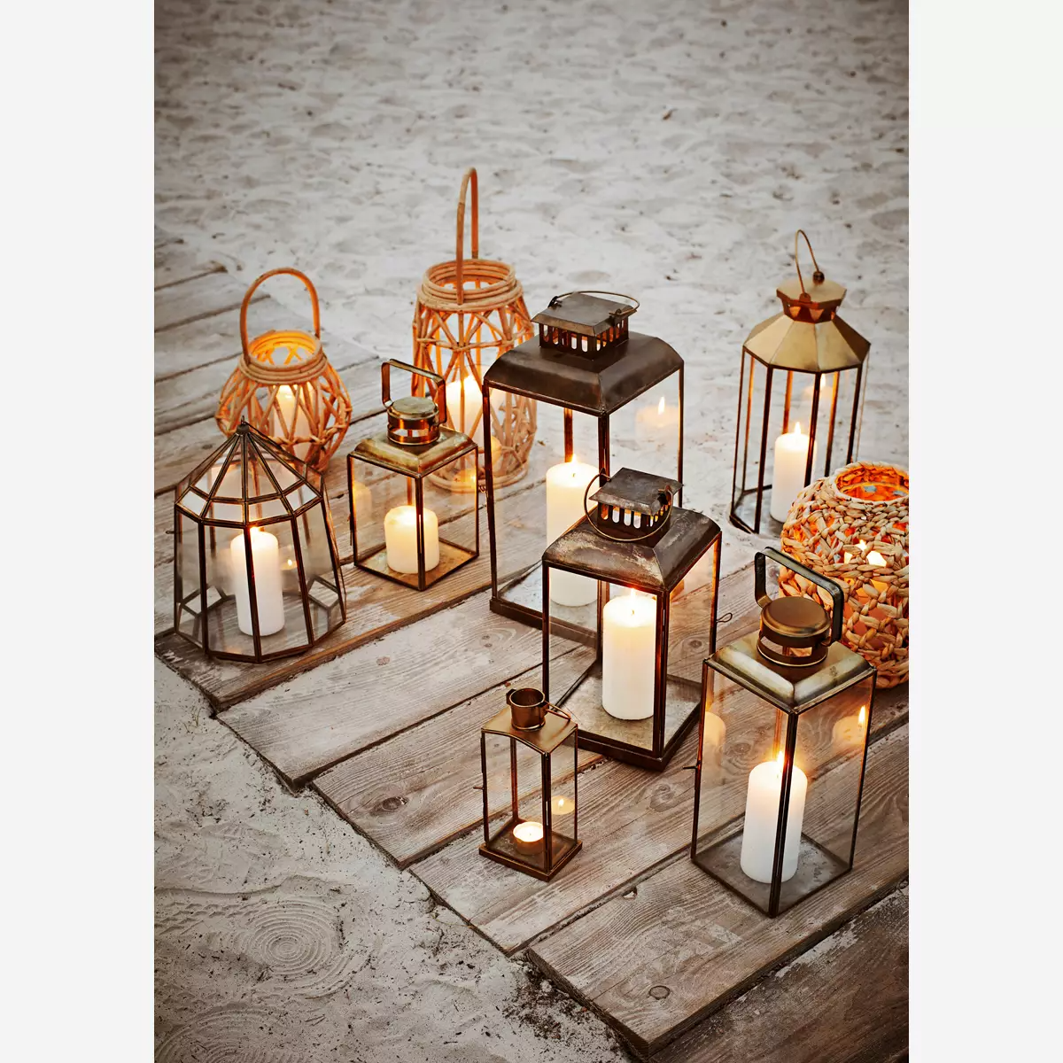 Madam Stoltz Lantern - Iron Lantern