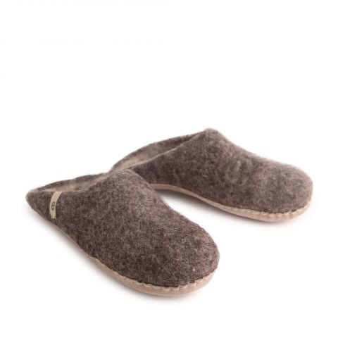 Egos Copenhagen - Handmade Slippers in Natural Brown