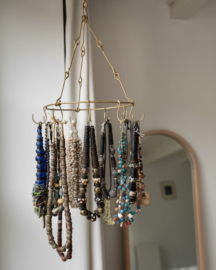 Van Verre - Treasure Hanger Single - Gold