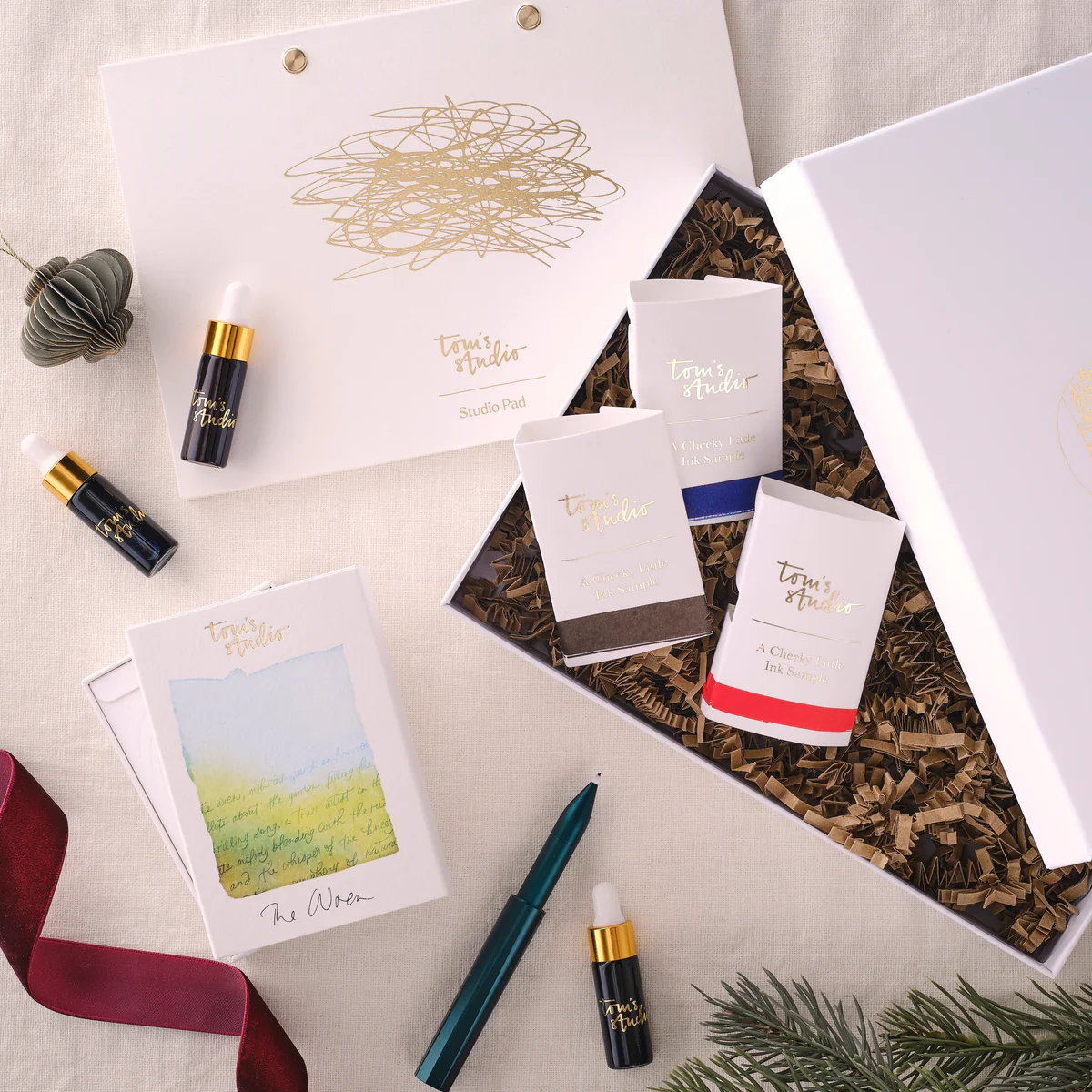 Tom's Studio Pen - The Wren Christmas Gift Set