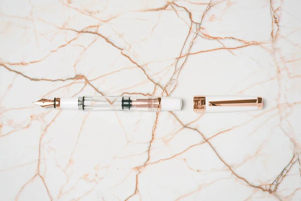 TWSBI - Diamond 580 RoseGold II Fountain Pen White