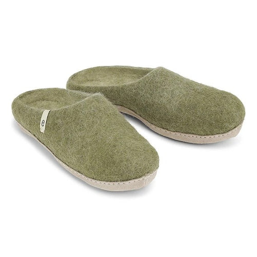 Egos Copenhagen - Handmade Slippers in Moss Green