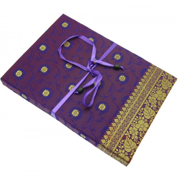 Paper High Sari Sationery Set