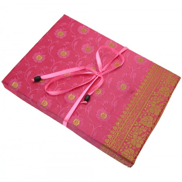 Paper High Sari Sationery Set
