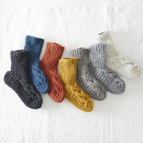 Aura Que Slipper Socks - JANA Hand Knit Unisex