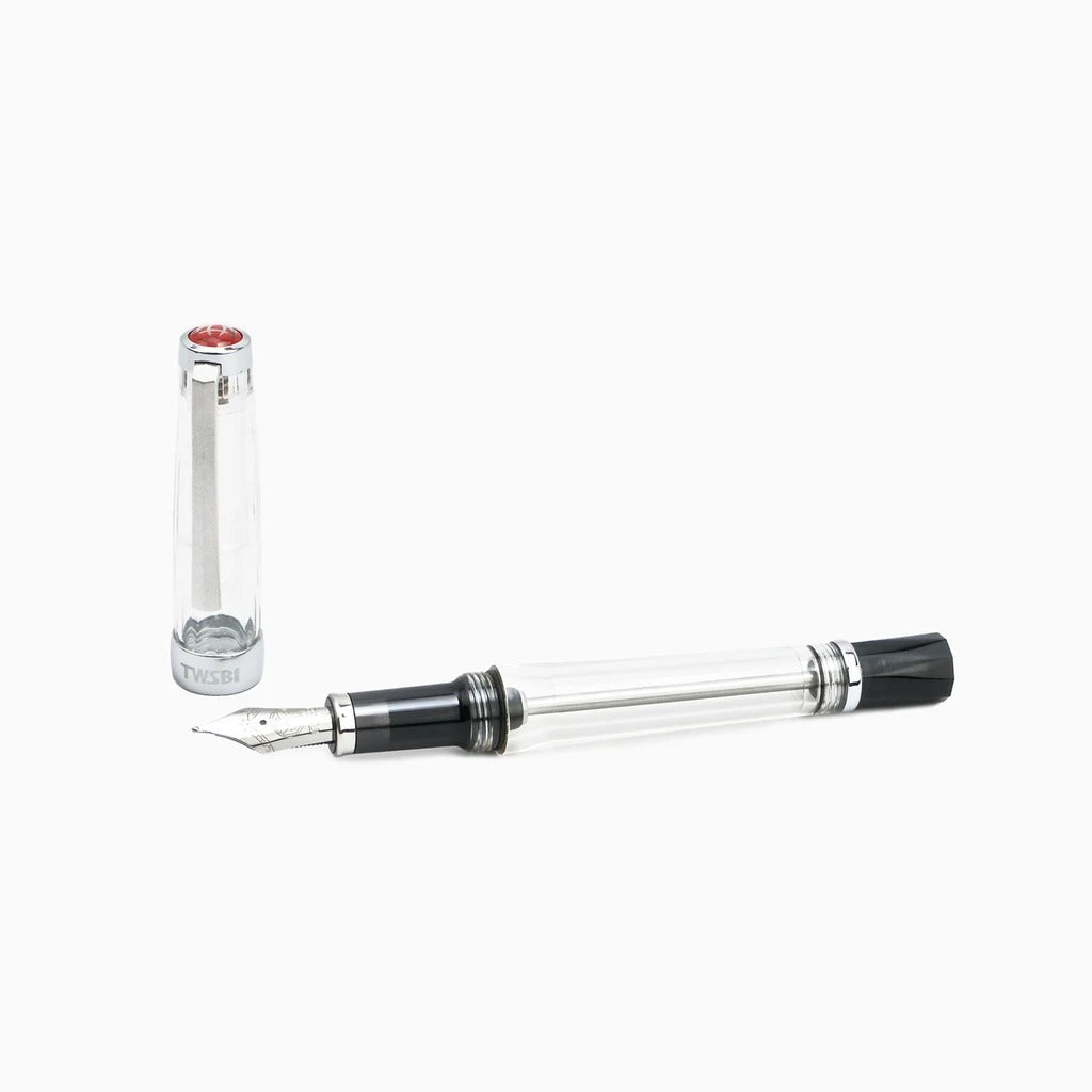 TWSBI - VAC 700R Black Fountain Pen
