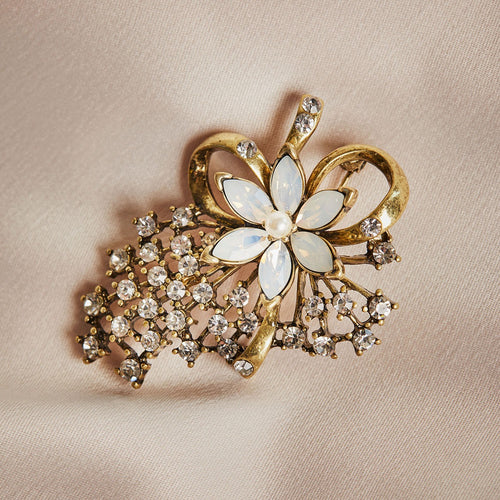 Lovett Brooch - Miriam Haskell Inspired