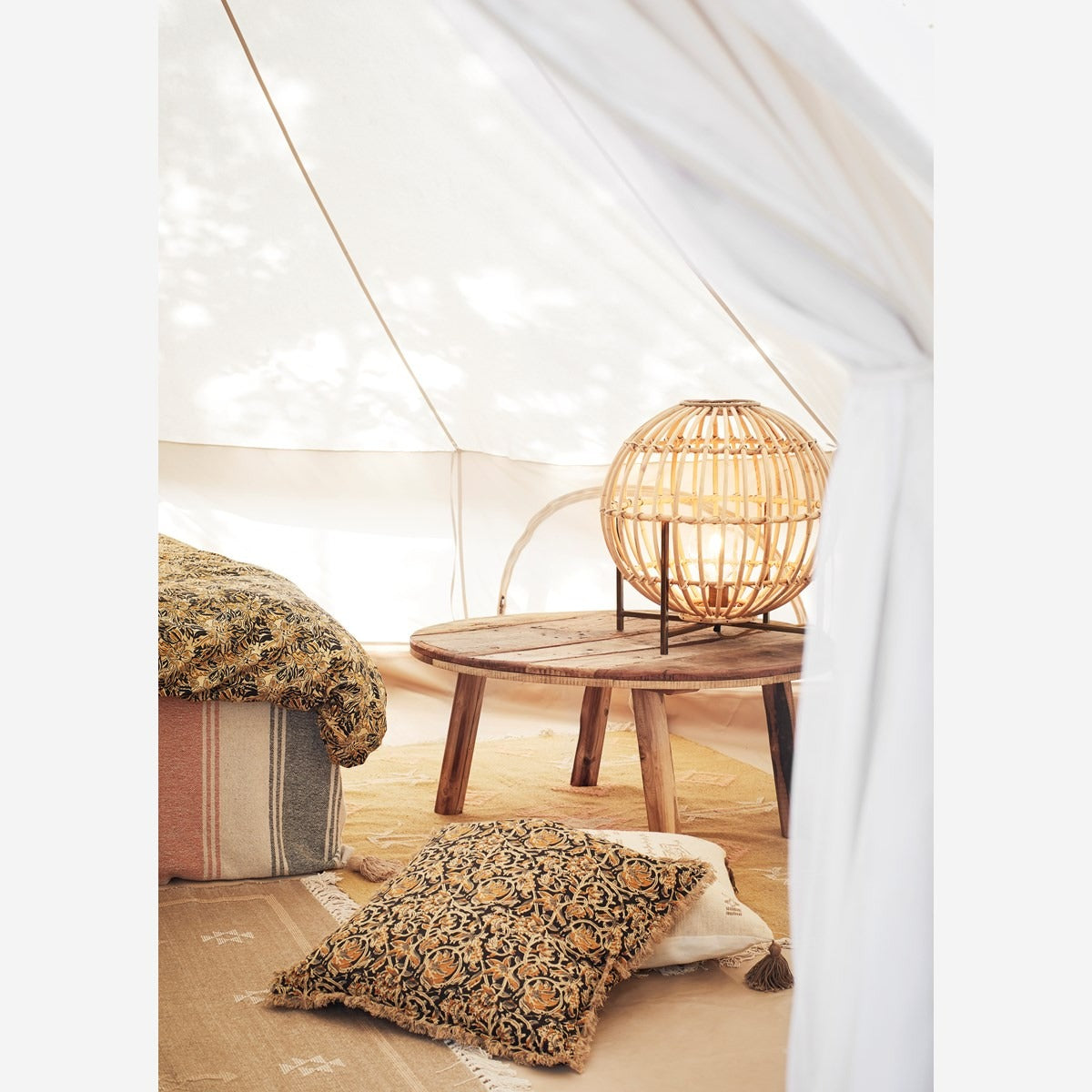 Madam Stoltz Light - Bamboo Table Lamp