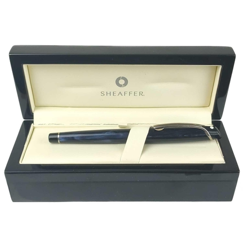Pre-Owned Pen - Sheaffer Valor Fountain Pen in Deep Blue