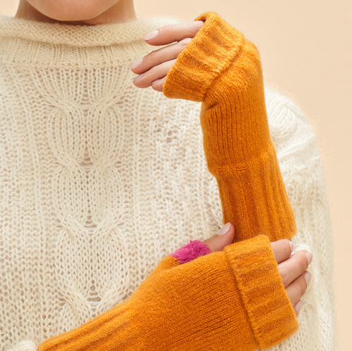 Powder Gloves - Cassia Wrist Warmers