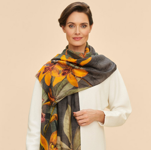 Powder Scarf - 100% Wool Wrap Botany Bliss - Charcoal