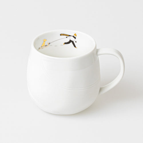 Rader Christmas Mug - Snowy Day and Dog Sledging