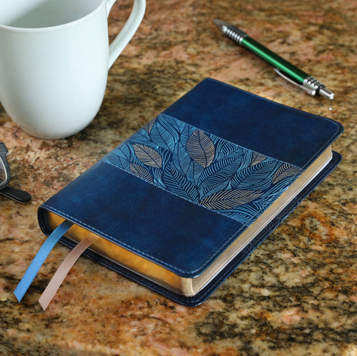 NIV - Thinline Compact Bible - Blue Floral