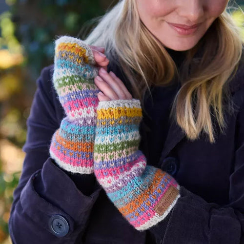 Pachamama Knitted Handwarmers - Villarica