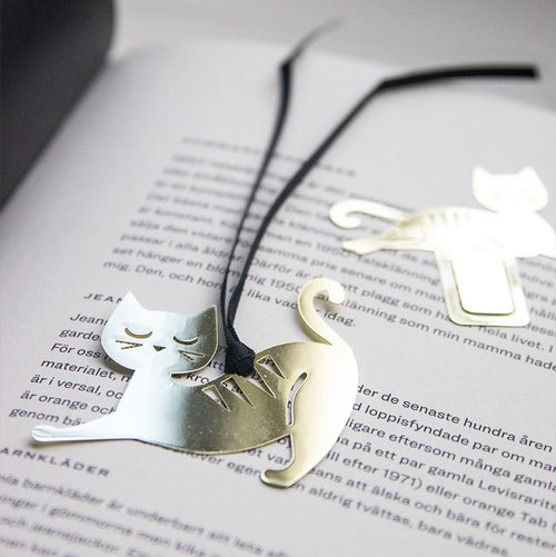 Pluto Design Bookmark - Cat Family