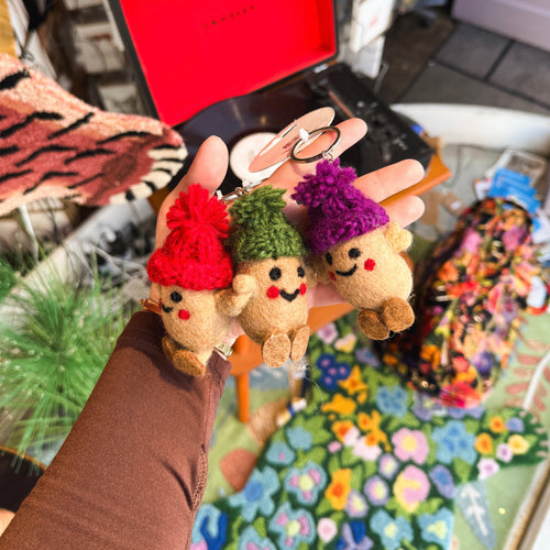 Erin Knitbits Keyring - Potato Bobble Hat