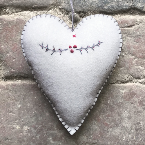 East of India Christmas Embroidered Heart Bauble - Long Cream / Berry branch