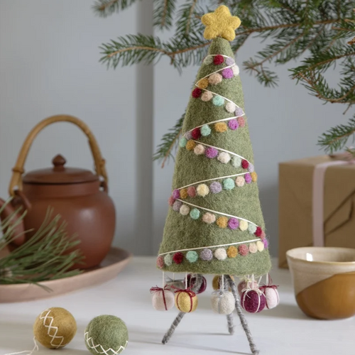 Gry & Sif Christmas - Handmade Felt Christmas Tree with Garland