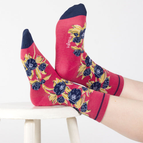 Thought Ladies Socks - Bamboo Climbing Floral