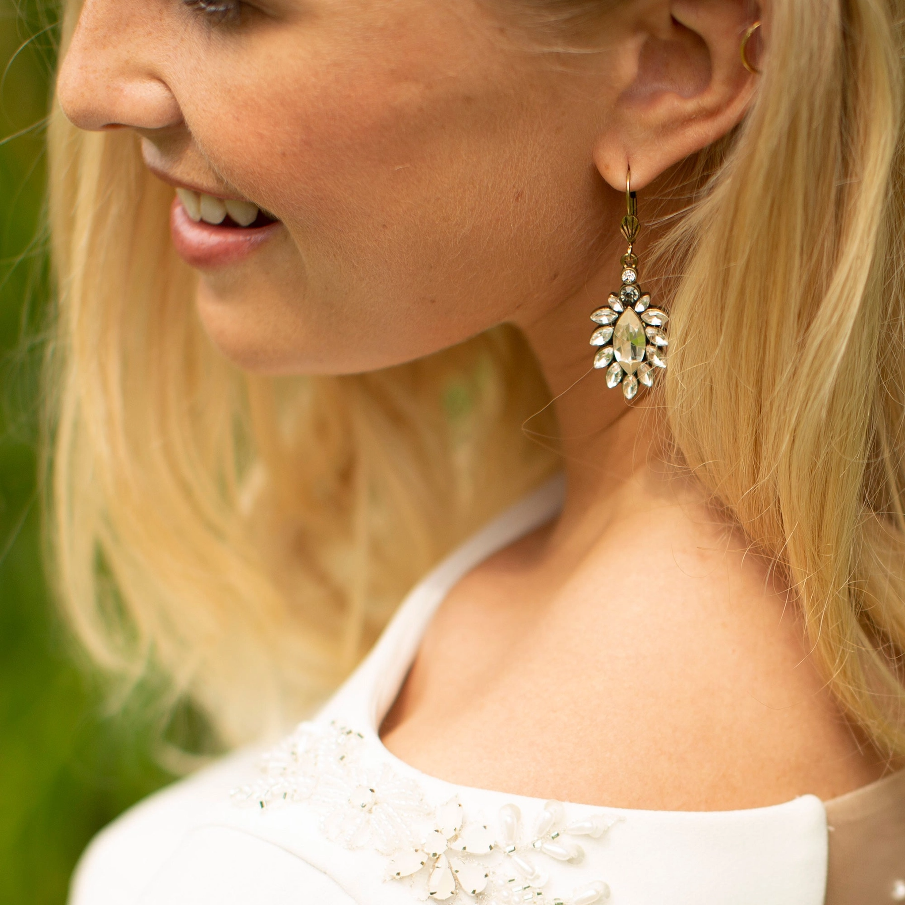 Lovett Earrings - Diamante 1950s White Opal Drop Earrings