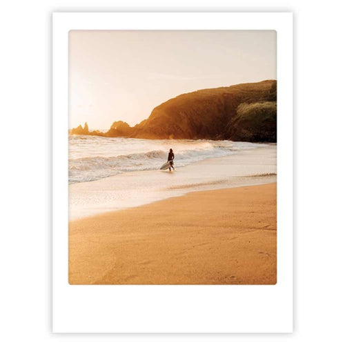 Pickmotion Poster 30x40cm - Surfer on the Beach