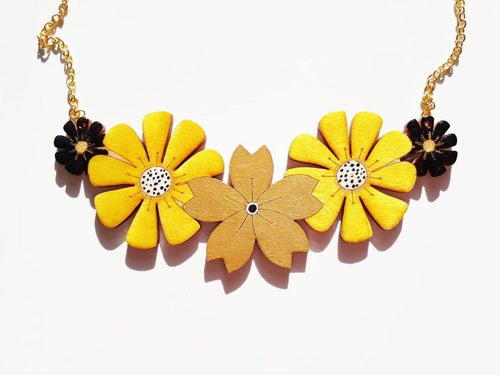 Jayney Mac Necklace - Wooden Flowers Yellow