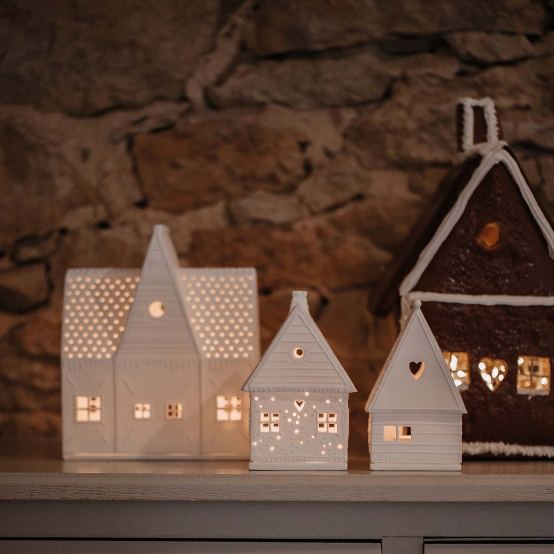 Rader Tealight Gingerbread House - Small